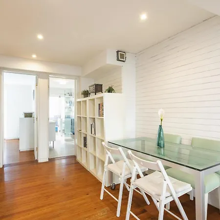 Cosy Parliament By Homing Apartment *